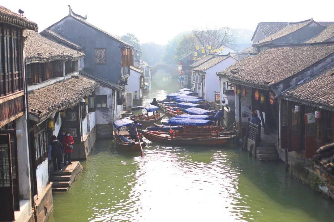 我说我放弃了,过一会她在朋友圈发了画上句号这句话,几个意思- 你的全方位有问必答平台